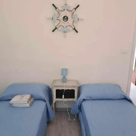 Casa Di Lalla Apartment San Lorenzo al Mare